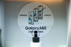 Galaxy A80 180oת㳬ǰ